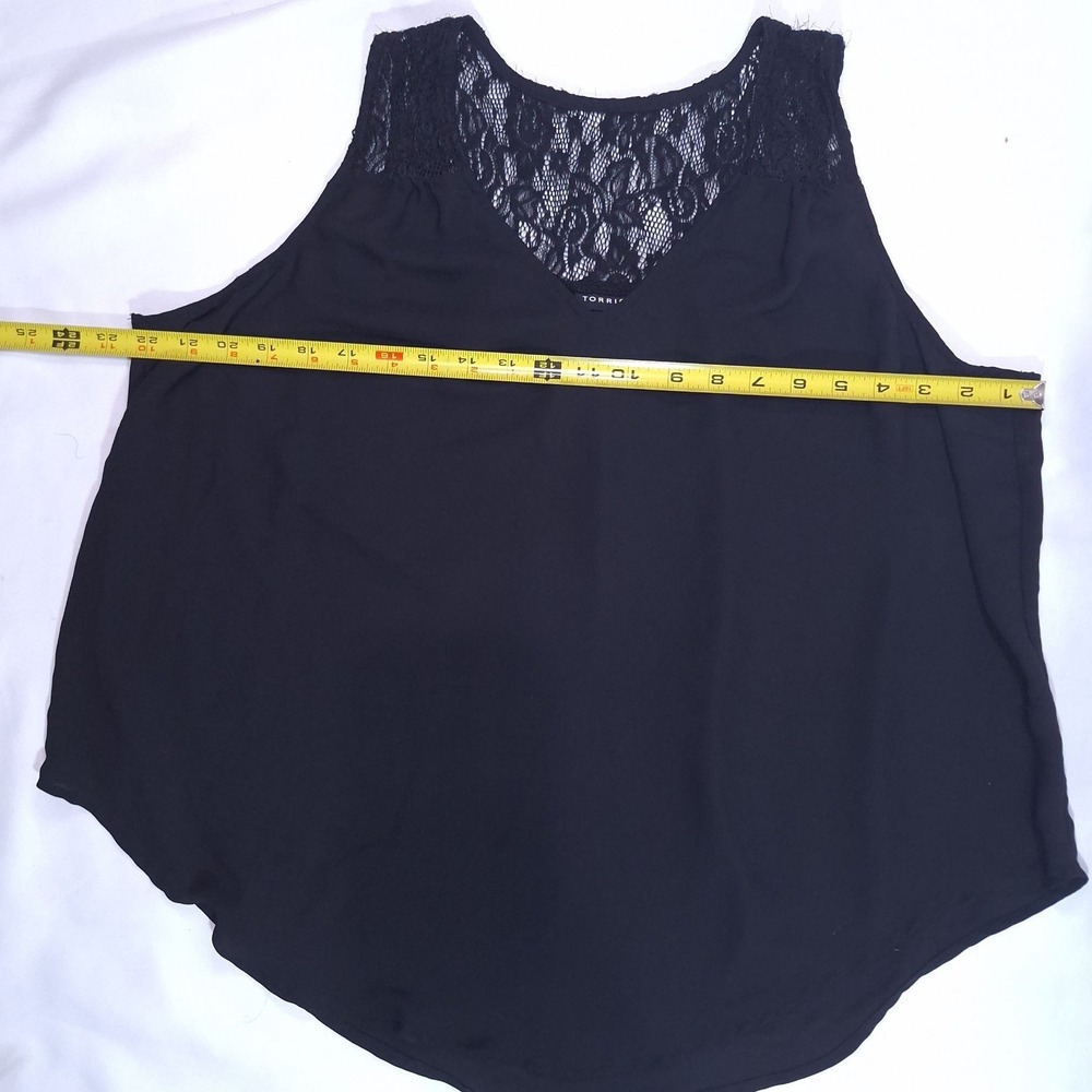 Torrid Lace Yoke Chiffon Tank Top Women 0 Black Curved Hem Dark Academia Flowy - Picture 10 of 10